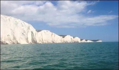 Quelle expression péjorative désigne l'Angleterre ?