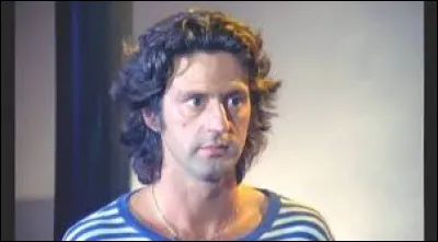 Qu'arrive-t-il à Bébel à l'aéroport ?