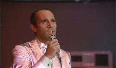 Qui joue le rôle du chanteur Jean-Louis Glomot, dit Paul Memphis ?