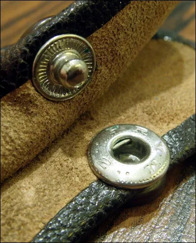 Dans quel secteur économique parle-t-on de Chrysoglyphie ?