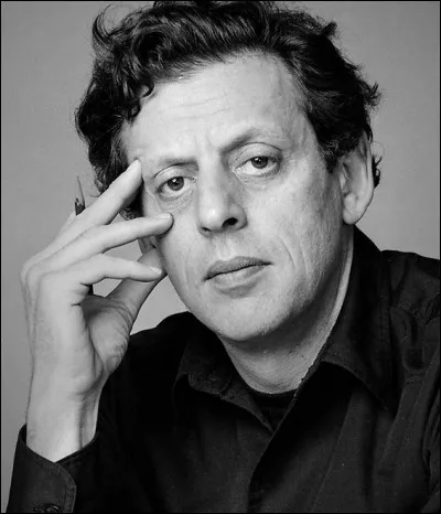 Ce musicien américain, compositeur de musique contemporaine, c'est ... Glass.