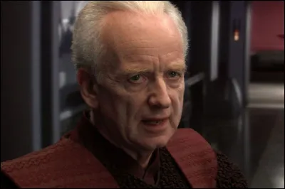 Qui est le personnage interprété par Ian McDiarmid ?
