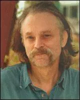 Brad Dourif est dans la saga :