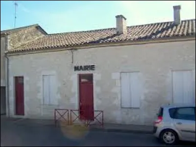Petit tour dans le Lot-et-Garonne, à Auriac-sur-Dropt. Village de Guyenne, dans le vignoble des Côtes de Duras, il se situe dans l'ancienne région ...