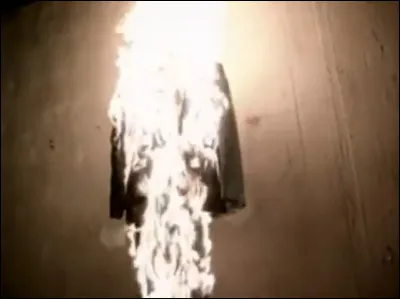 Complétez les paroles de ce vers du troisième couplet : 
"J'les dirai ...
 Pour que tu m'aimes encore"