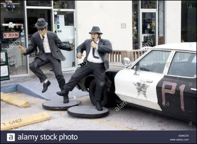 "Les Blues Brothers" est un film mis en scène par John Landis.