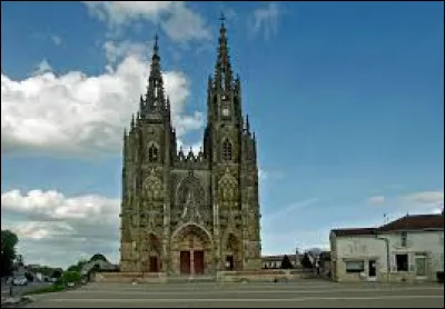Voici la basilique Notre-Dame de L'&Eacute;pine. Commune de l'agglom&eacute;ration de Ch&acirc;lons-en-Champagne, elle se situe dans le d&eacute;partement ...