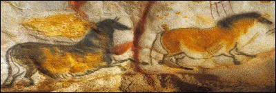 Visitez Lascaux pour y voir les fabuleuses représentations animales en ocre jaune.
Quel nom donne-t-on aux grottes ?
