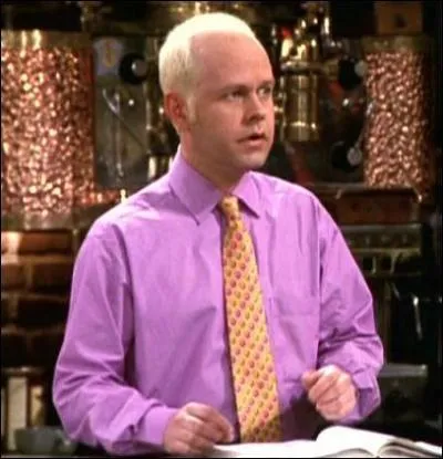 Comment s'appelle ce serveur qui y travaille et qui est amoureux de Rachel ?