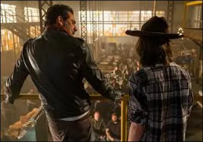 Que doit faire Carl quand il est capturé par Negan ?