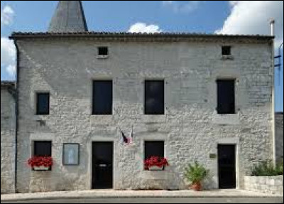 Aujourd'hui, nous commençons notre balade en Occitanie, à Saint-Amans-de-Pellagal. Village du Quercy blanc, dans l'arrondissement de Castelsarrasin, il se situe dans le département ...