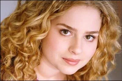 Qui est cette actrice de Disney Channel ?