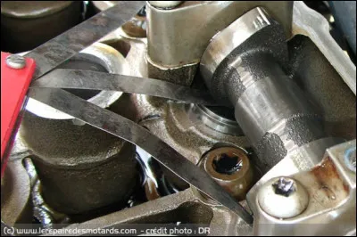 Que se passe-t-il quand le jeu aux soupapes est trop excessif ?