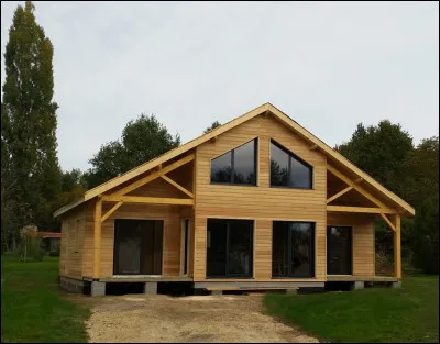 Pour quelle partie d'une maison utilise-t-on essentiellement du sapin ?