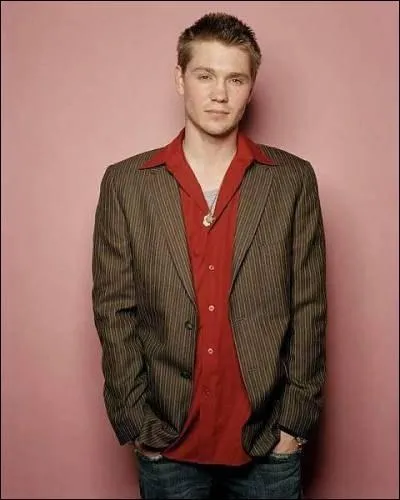 Avec qui s'est finalement mari Lucas ?