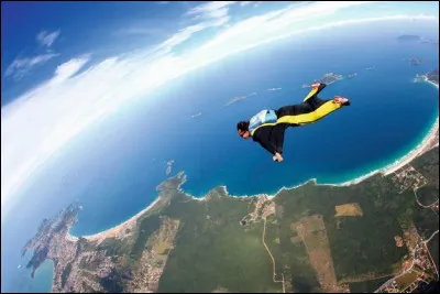 Quel est ce sport qui permet de planer ?