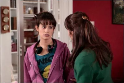 Caroline est-elle fâchée contre sa fille ?