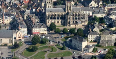 Villes normande, troisième ville de l'Orne :