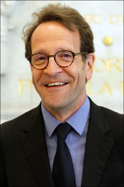 Johann Sebastian Bach, presque aveugle, devait dicter ses partitions à...