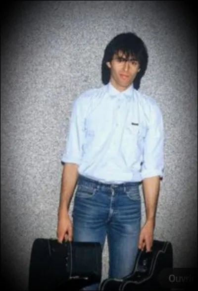 Dans quel(s) album(s) y a-t-il "Elle a fait un bébé toute seule" ?