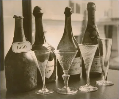 Qui serait l'inventeur du champagne ?