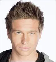 Trouve son identit !