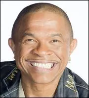 Trouve son identit !