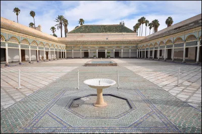 Quel est ce palais de Marrakech, chef d'oeuvre de l'architecture marocaine, devenu un mus&eacute;e ?