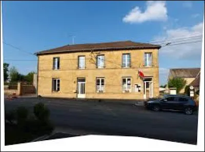 Nous terminons notre balade &agrave; Sy (mais sans Omar). Petit village Ardennais de 51 habitants, il se situe en r&eacute;gion ...