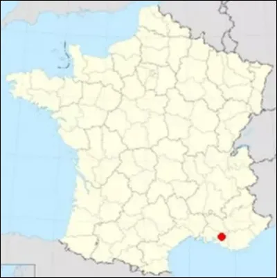 Comment s'appelle cette ville ?