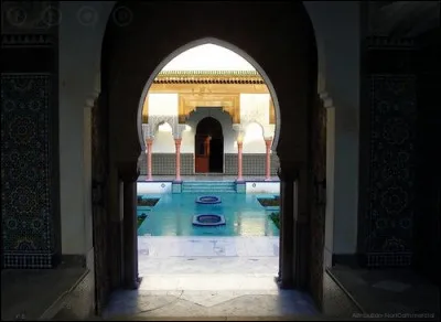 Attention, pour finir, voici le vengeur mosquée ! Mais où se cache-t-il ?