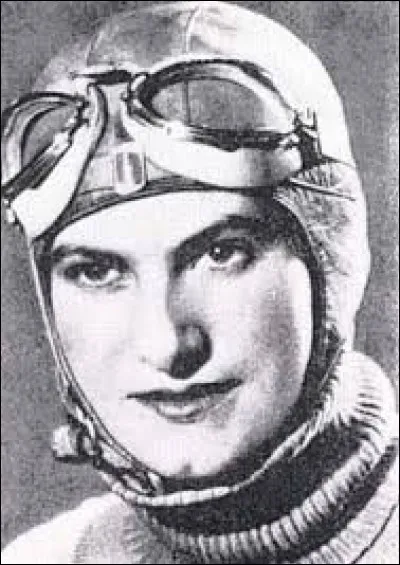 De quel pays est originaire Hélène Boucher ?