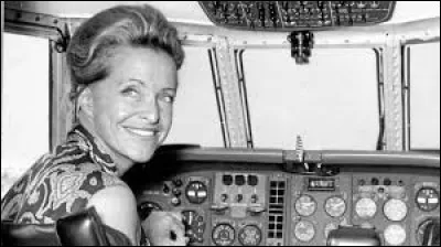 De quel pays est originaire Jacqueline Auriol ?