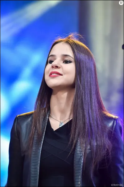 À quel âge Marina Kaye a-t-elle commencé à chanter ?