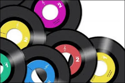 Comment appelle-t-on un disque qui réunit les meilleurs morceaux d'un artiste ?