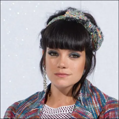 Qui est cette chanteuse ?