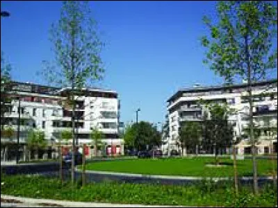 Ville francilienne, dans l'arrondissement du Raincy, Montfermeil se situe dans le d&eacute;partement ...