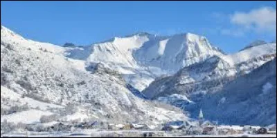 Station pour tirer au flanc, cerise sur le g&acirc;teau on peut aussi y skier :