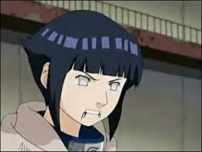 De quel clan Hinata fait-elle partie ?