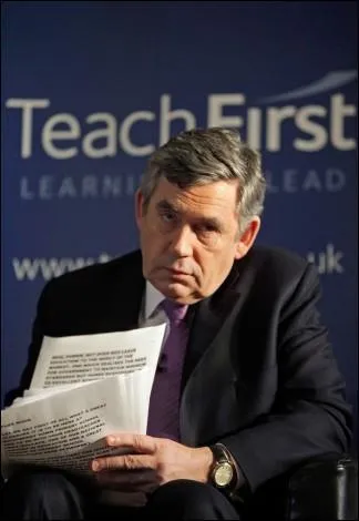 Pourquoi dit-on de Gordon Brown qu'il est mchant ?