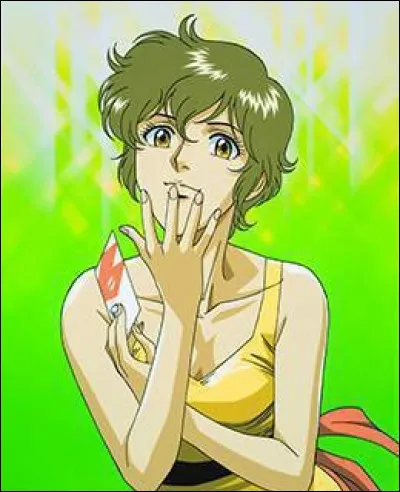 Quel est le prénom de la plus jeune des sœurs dans ''Signé Cat's Eyes'' ?