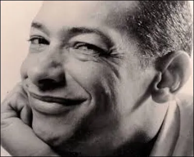 ''Syracuse'' est un titre d'Henri Salvador. Sur quelle île méditerranéenne se trouve Syracuse ?