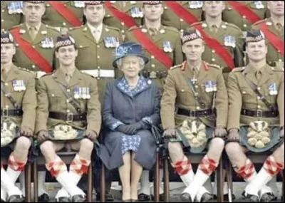 La réponse à cette question resta longtemps un mystère, portent-ils un caleçon en-dessous, eh bien il n'y a plus de mystère, et le club est facile à trouver !