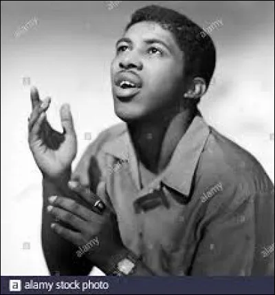 Quel chanteur italien a repris ''Don't Play That Song (You Lied)'' de Ben E. King en 1977 ?