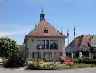 Nous terminons notre balade dans le Grand-Est, à Volgelsheim. Ville de l'arrondissement de Colmar-Ribeauvillé, elle se trouve dans le département ...