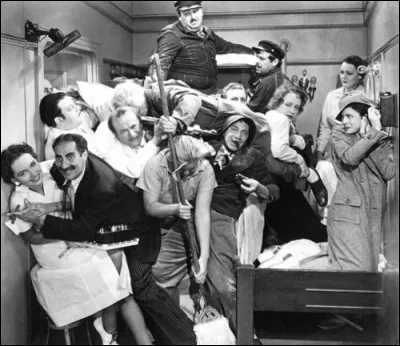 Espace "perso" > Les citadins de Londres ont une habitudes, dans les transports en commun, qui n'est pas toujours évidente à remarquer si l'on n'y est pas attentif : laquelle ?