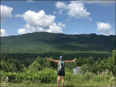 Qu'est-ce que tu emmènerais de ta maison pour aller chercher quelques petites choses ?