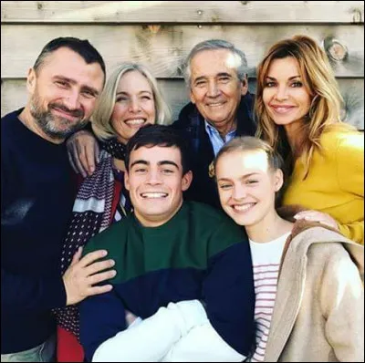 Quelle intrigue concerne la famille Delcourt ?