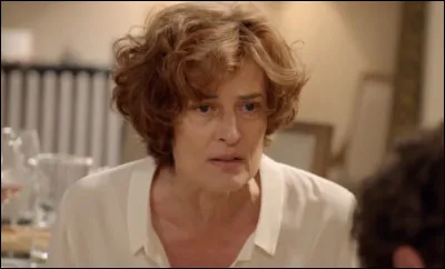 Elisabeth est la grand-mère de...