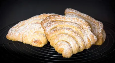 Si vous voulez dégustez ces merveilles, que demanderez-vous à votre boulanger ?